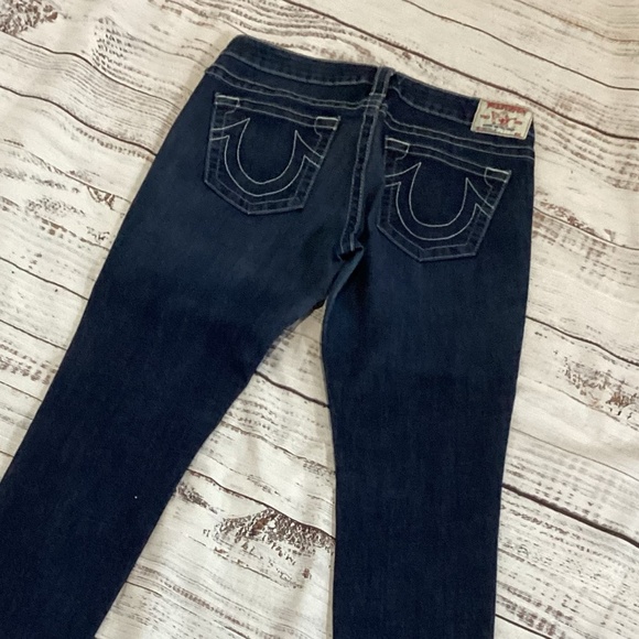 1187. True Religion Women's Dark Wash Skinny Jeans EUC Size 30 - Picture 4 of 8